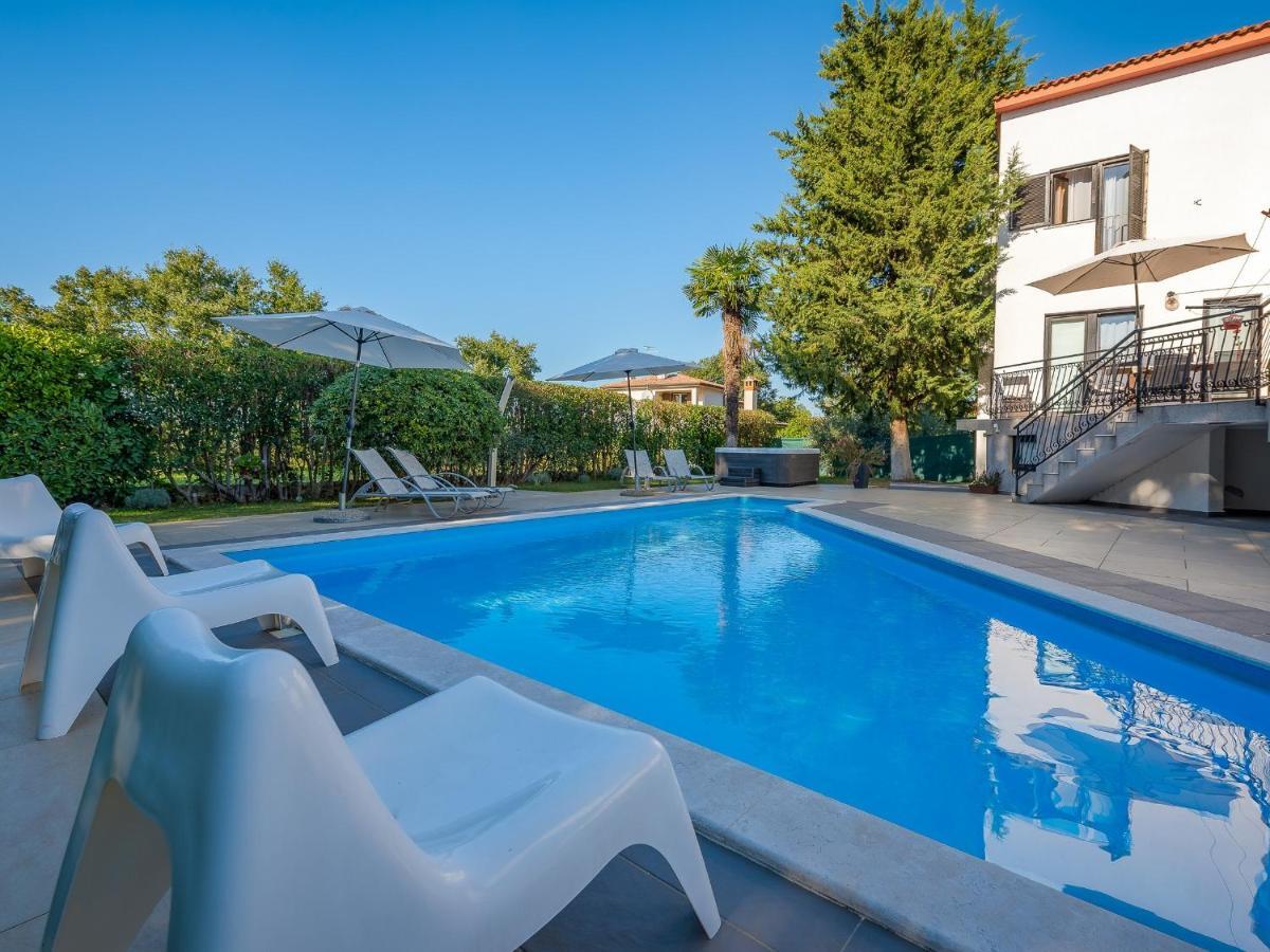 Villa Martimar With Pool And Hot Tub In Istria Rosini Buitenkant foto